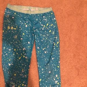 Women’s under armor cropped leggings size medium